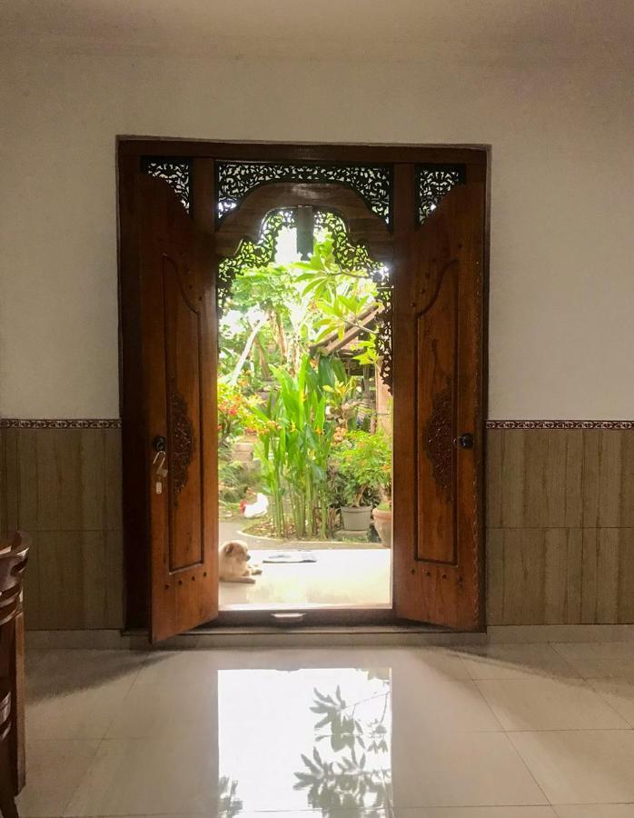 Rayshiva Homestay Ubud Buitenkant foto