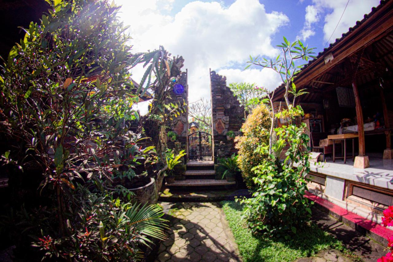 Rayshiva Homestay Ubud Buitenkant foto